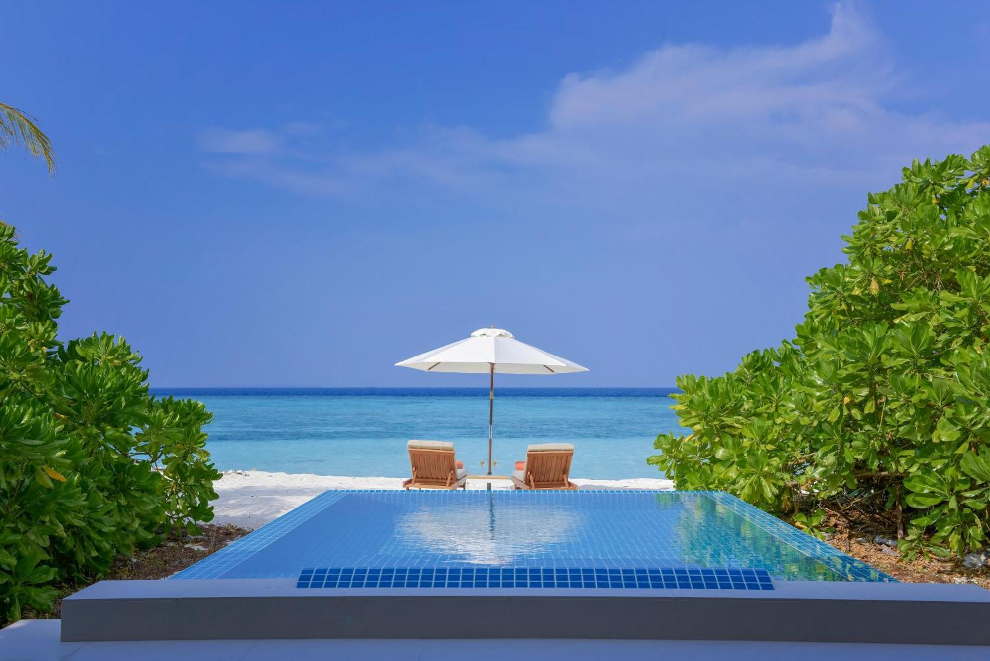Beach Villa with Pool